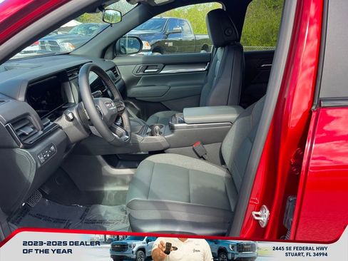 New 2026 GMC Terrain AT4 w/ Convenience Package III image 9