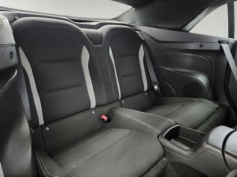 Used 2018 Chevrolet Camaro LT RWD image 24