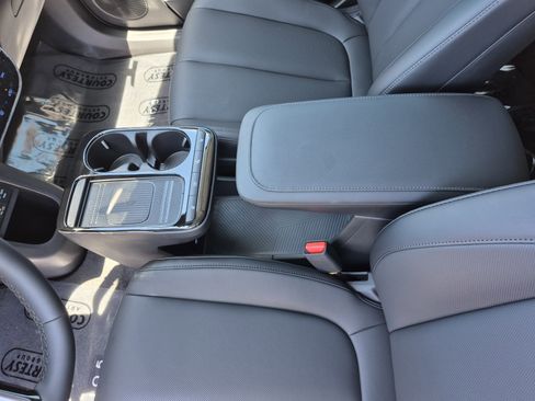 New 2026 Hyundai Ioniq 5 SEL AWD/4WD image 21