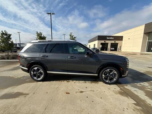 New 2026 Hyundai Palisade Limited image 11