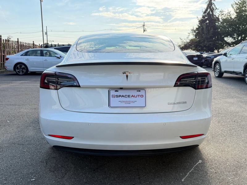 Used 2022 Tesla Model 3 Performance AWD/4WD image 7