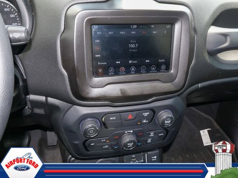 Used 2021 Jeep Renegade Sport AWD/4WD image 5