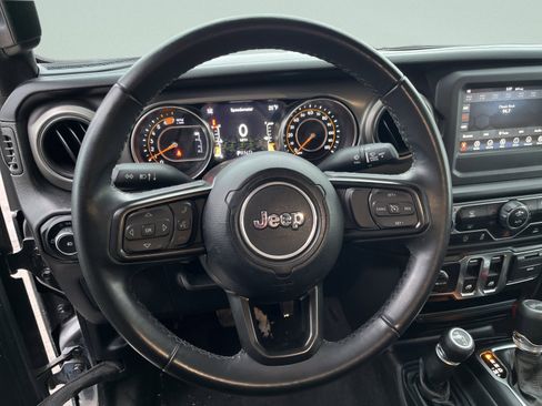 Used 2022 Jeep Wrangler Sport S image 25