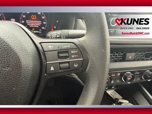 Used 2025 Honda Accord SE image 11