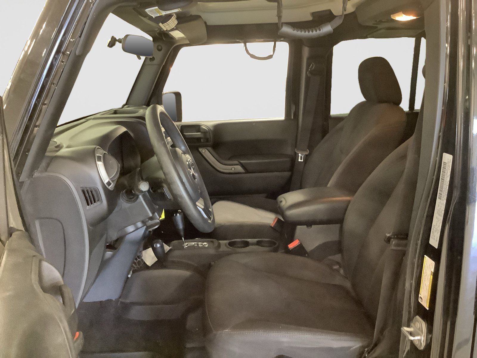 Used 2017 Jeep Wrangler Unlimited Sport AWD/4WD image 11
