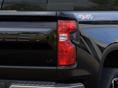New 2026 Chevrolet Silverado 1500 LT w/ Safety Package AWD/4WD image 12