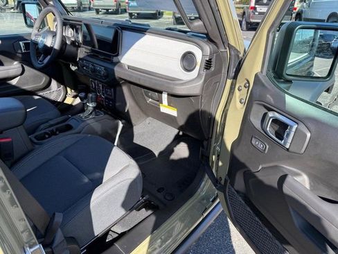 New 2026 Jeep Wrangler Willys image 15