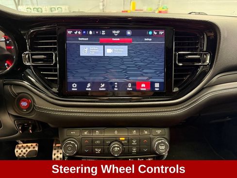 Used 2023 Dodge Durango SRT AWD/4WD image 18