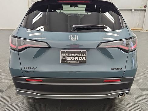 New 2027 Honda HR-V Sport image 7
