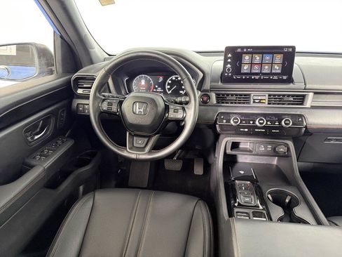 Used 2023 Honda Pilot TrailSport image 23