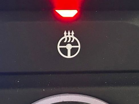 Used 2022 RAM 1500 Laramie image 8