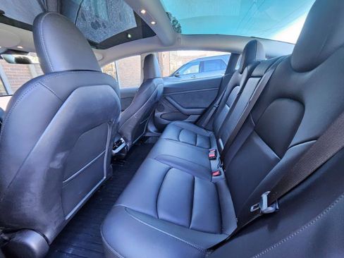 Used 2023 Tesla Model 3 Standard Range image 54