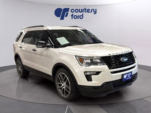 Used 2018 Ford Explorer Sport w/ Equipment Group 401A AWD/4WD image 1