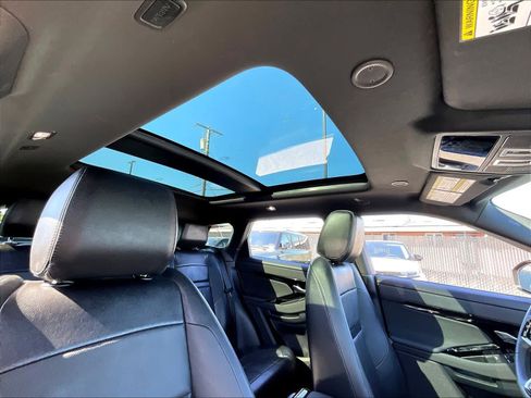 Used 2026 Land Rover Range Rover Evoque S AWD/4WD image 24