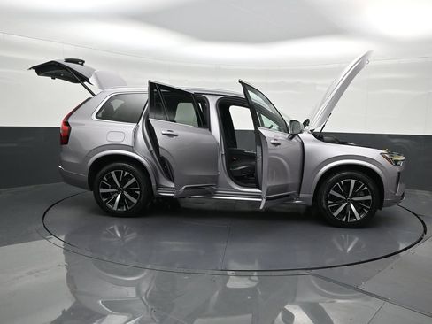 New 2026 Volvo XC90 T8 Core AWD/4WD image 30