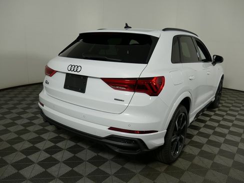 New 2025 Audi Q3 2.0T Premium Plus image 3