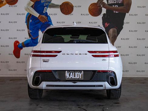 Used 2022 Genesis GV70 2.5T w/ Advanced Package AWD/4WD image 24