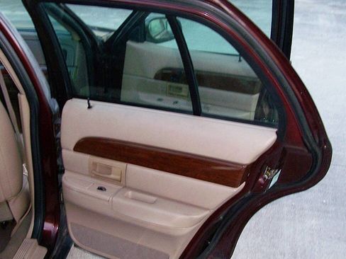 Used 2003 Mercury Grand Marquis LS image 15