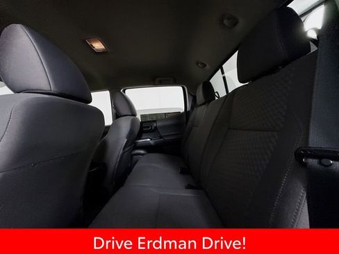 Certified 2022 Toyota Tacoma SR5 w/ Technology Package RWD image 9