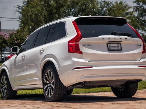 Used 2023 Volvo XC90 B5 Core w/ Protection Package Premier AWD/4WD image 3