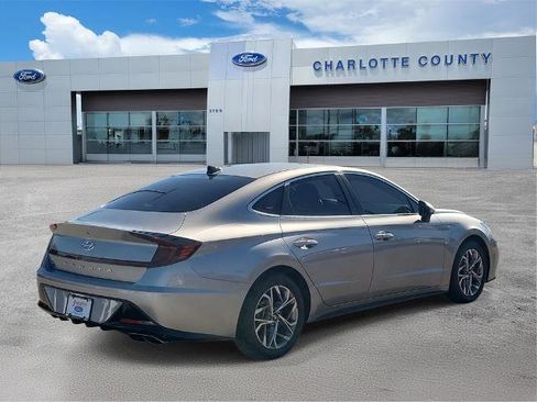 Used 2021 Hyundai Sonata SEL image 4