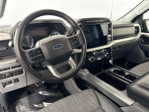 Used 2022 Ford F150 XLT w/ Equipment Group 302A High image 4