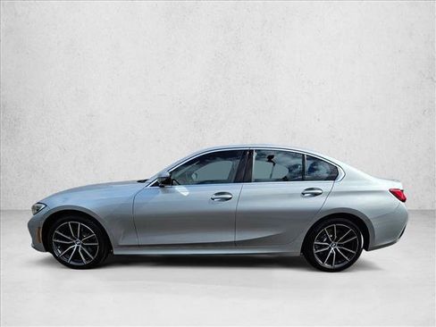 Used 2019 BMW 330i xDrive Sedan AWD/4WD image 2