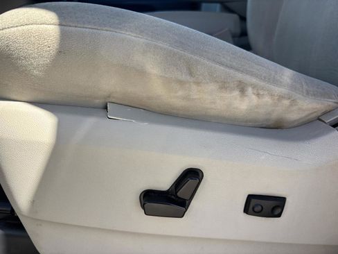 Used 2011 Chrysler Town & Country Touring w/ Security Group image 30