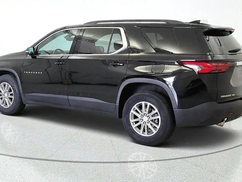 Used 2023 Chevrolet Traverse LT AWD/4WD image 6