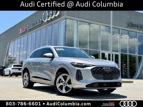 Certified 2025 Audi Q5 Premium Plus w/ Premium Plus AWD/4WD image 2