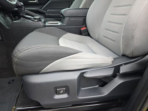 Used 2024 Toyota Tacoma TRD Sport image 28