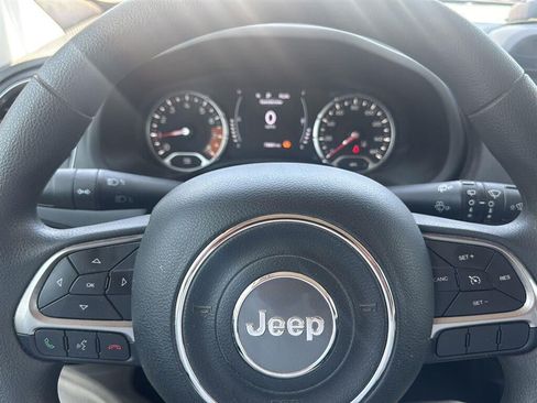 Used 2022 Jeep Renegade Sport w/ Sport Appearance Group AWD/4WD image 23