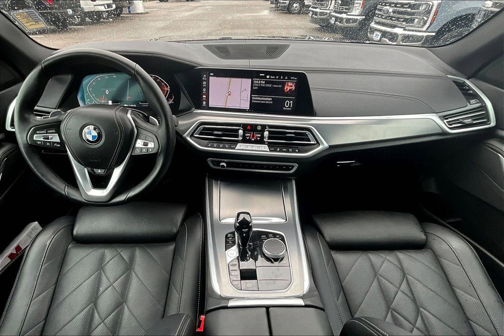 Used 2023 BMW X5 xDrive40i w/ Premium Package AWD/4WD image 15