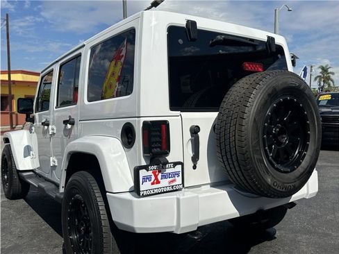 Used 2016 Jeep Wrangler Unlimited Sahara w/ Max Tow Package image 40