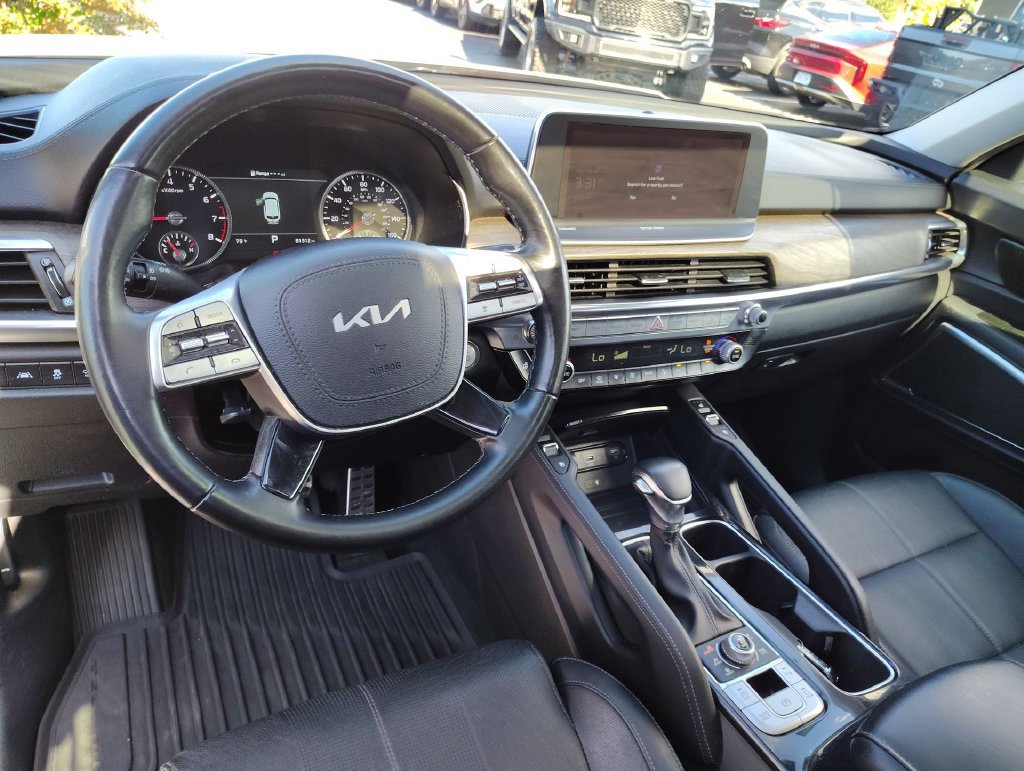 Used 2022 Kia Telluride SX w/ Nightfall Edition Package AWD/4WD image 10