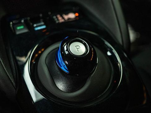 Used 2024 Nissan Leaf SV Plus image 21