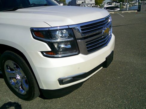 Used 2016 Chevrolet Tahoe LTZ AWD/4WD image 12