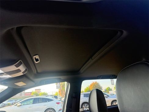 Used 2020 Mitsubishi Outlander GT image 15