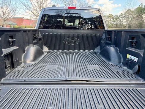 Used 2021 Ford F150 XLT w/ Equipment Group 302A High image 17