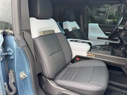 Used 2024 GMC Hummer EV 3X w/ Omega Edition AWD/4WD image 18