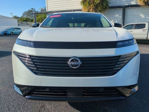 Certified 2025 Nissan Murano Platinum w/ Cargo Package image 9