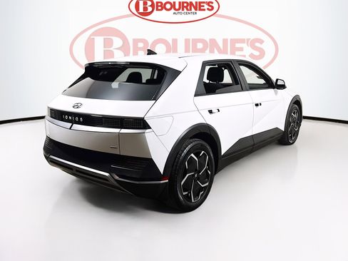 Used 2024 Hyundai Ioniq 5 SEL image 10