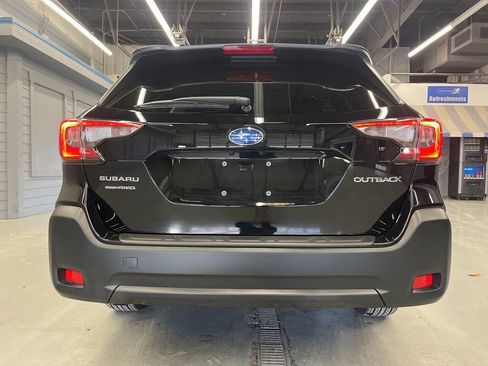 Certified 2025 Subaru Outback Premium w/ Popular Package #1A image 6