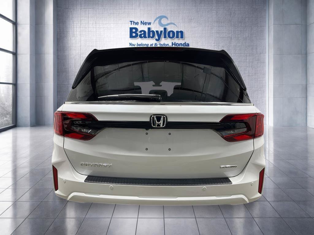 New 2027 Honda Odyssey Touring image 4