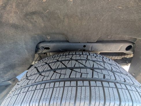 Used 2022 Chevrolet Colorado LT image 24