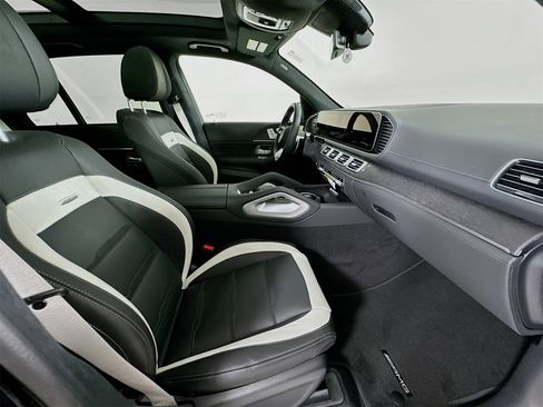 New 2026 Mercedes-Benz GLE 63 AMG S image 30