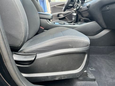 Used 2019 Kia Sorento L FWD image 30