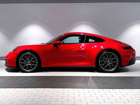 Used 2025 Porsche 911 Carrera T image 2