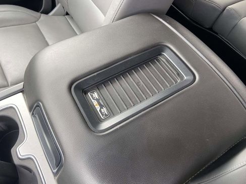 Used 2018 GMC Sierra 1500 SLT image 28