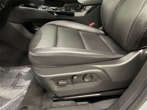 Certified 2025 Buick Envision Preferred image 20